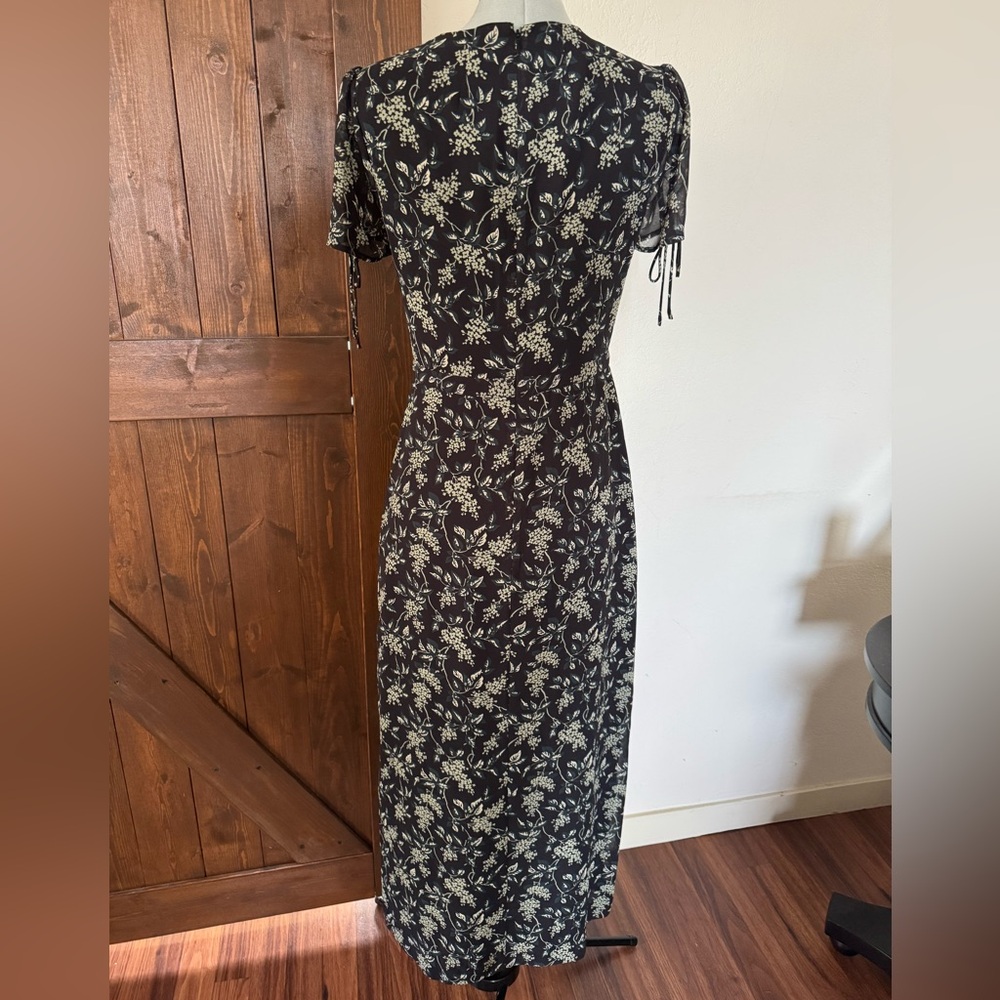 Madewell Tulip-Sleeve Maxi Dress in Antique Flora - Picture 7 of 10